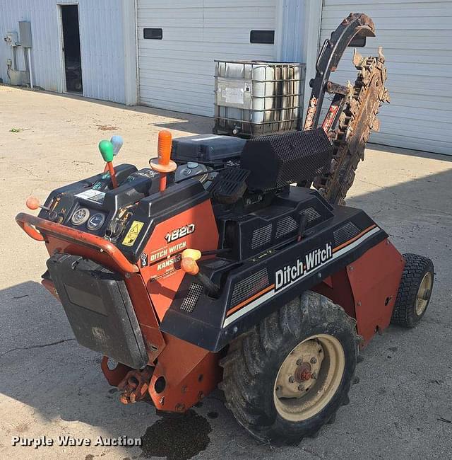 Image of Ditch Witch 1820 equipment image 4