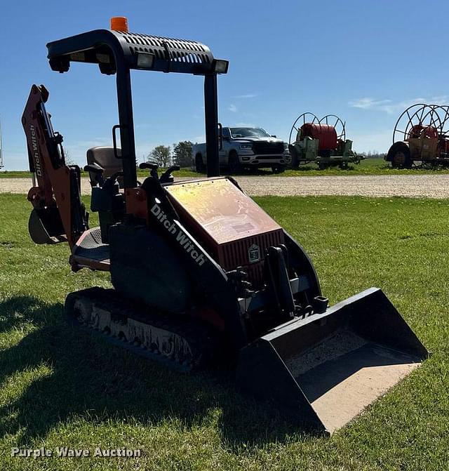 Image of Ditch Witch XT850  equipment image 2