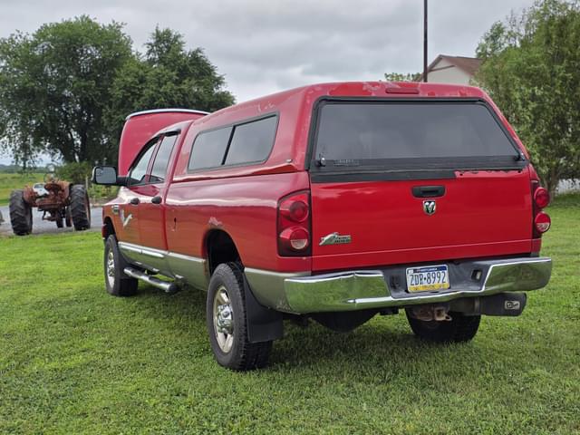 Image of Dodge Ram 2500 equipment image 4