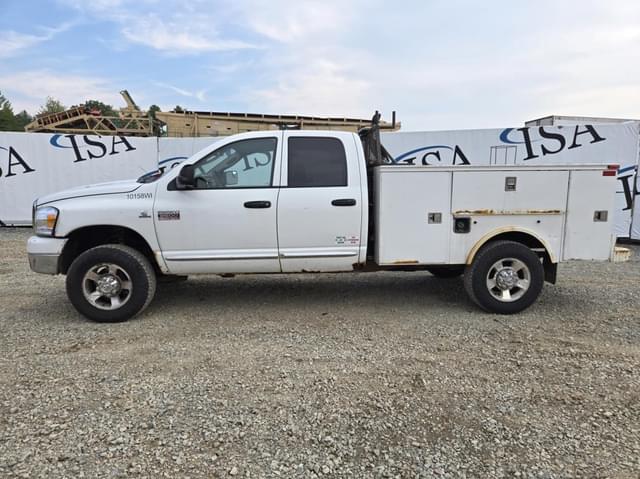Image of Dodge Ram 3500 equipment image 1