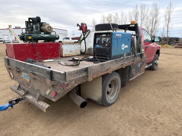 Image of Dodge Ram 3500 equipment image 4