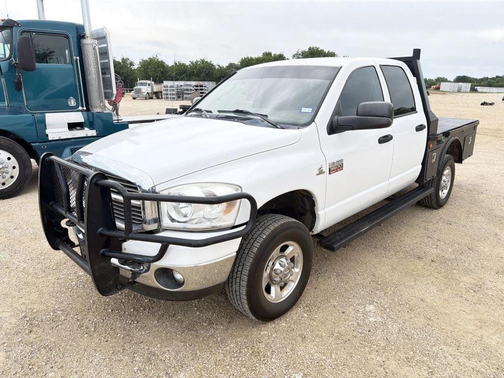 2008 Dodge Ram 3500 Equipment Image0