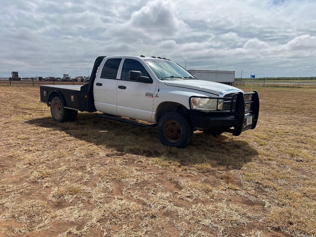 Image of Dodge Ram 3500 Primary image