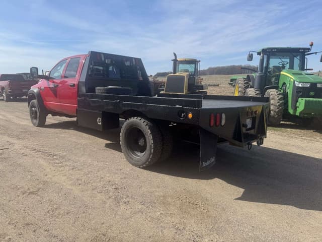 Image of Dodge Ram 5500 equipment image 2