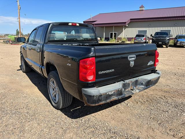 Image of Dodge Dakota equipment image 3