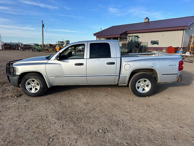 Image of Dodge Dakota equipment image 4