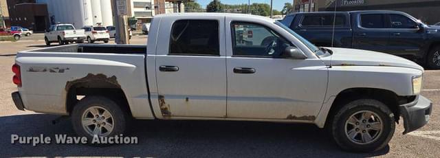 Image of Dodge Dakota equipment image 3