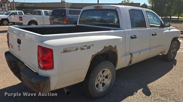 Image of Dodge Dakota equipment image 4