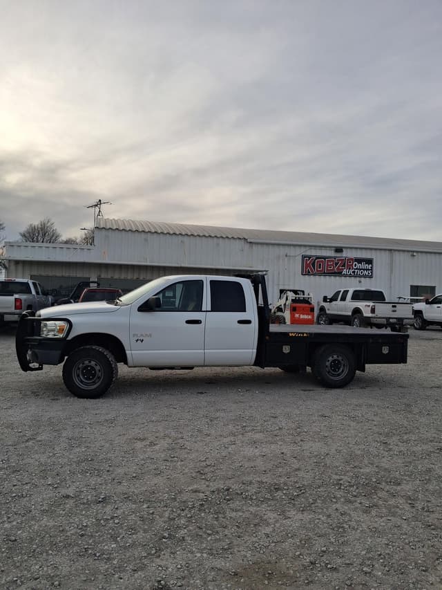 Image of Dodge Ram 1500 equipment image 3