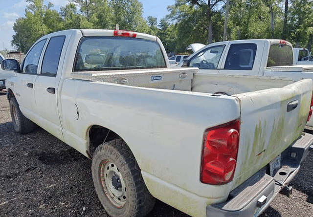 Image of Dodge Ram 1500 equipment image 1