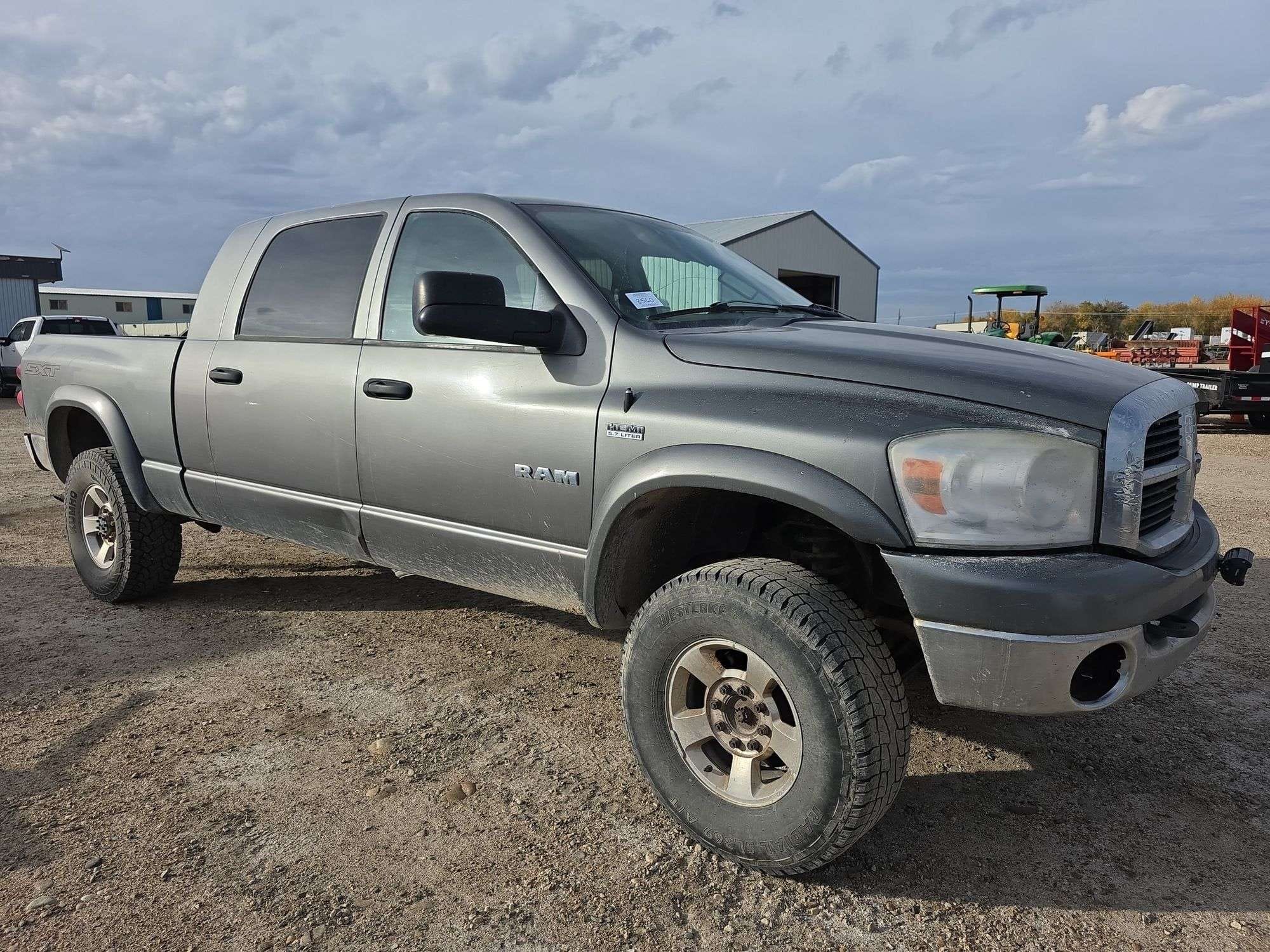 2008 Dodge Ram 1500 Equipment Image0