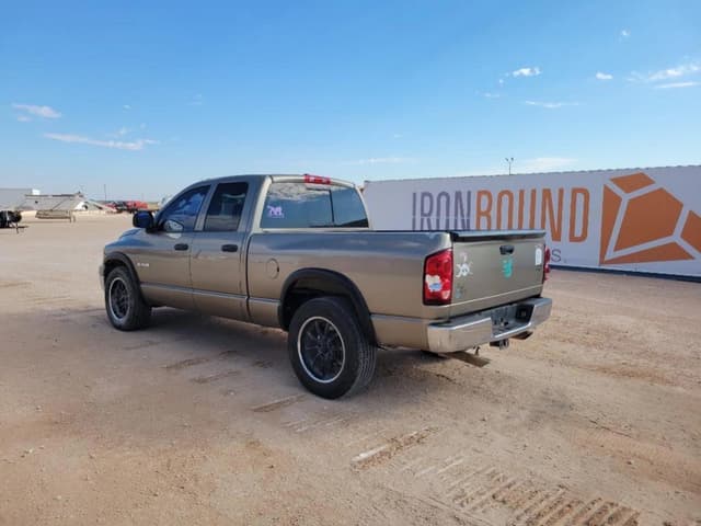 Image of Dodge Ram 1500 equipment image 2