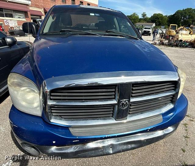 Image of Dodge Ram 1500 equipment image 1
