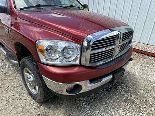 Image of Dodge Ram 2500 equipment image 1