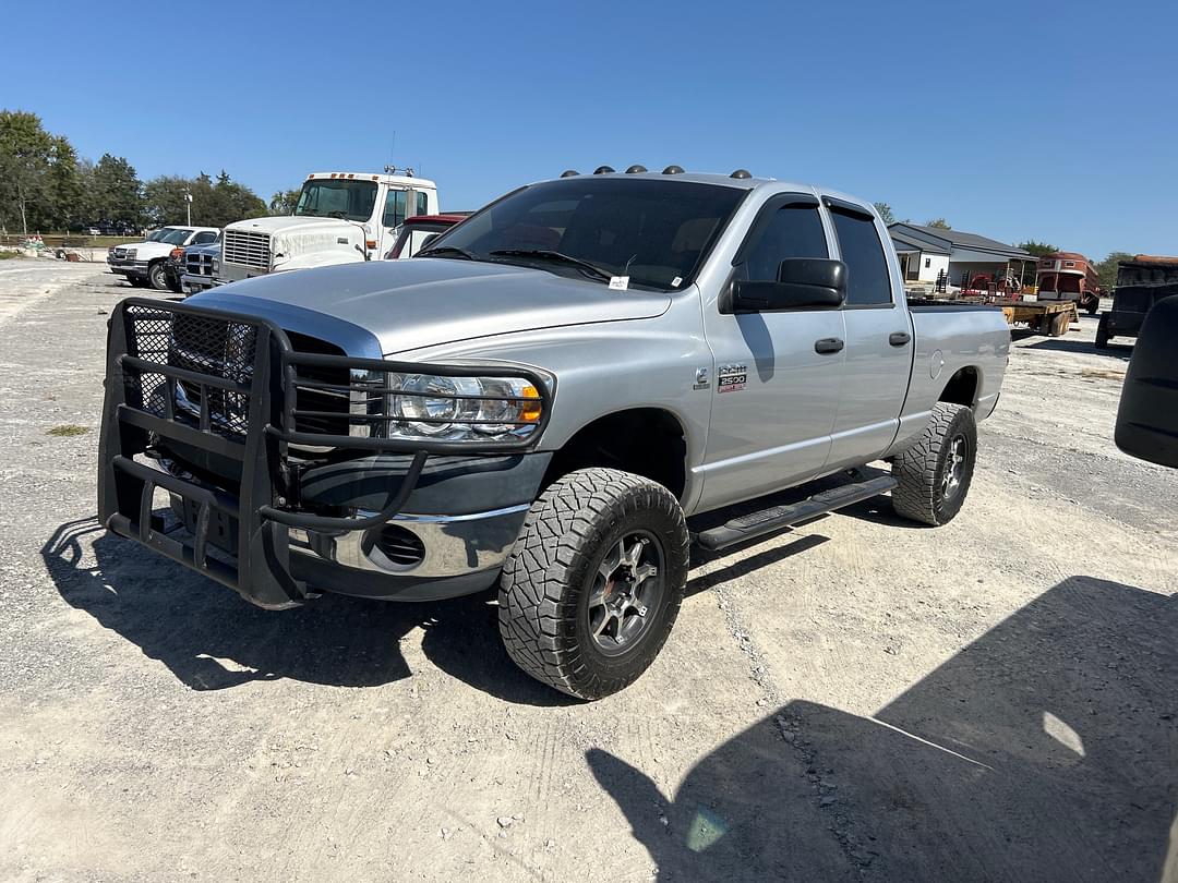 Image of Dodge Ram 2500 Primary image