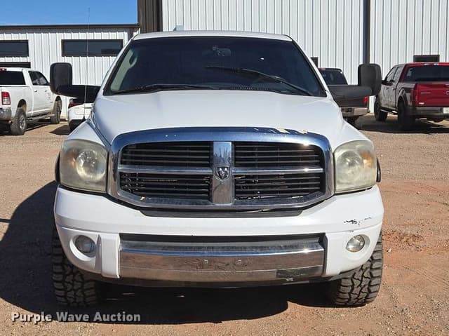 Image of Dodge Ram 2500 equipment image 1