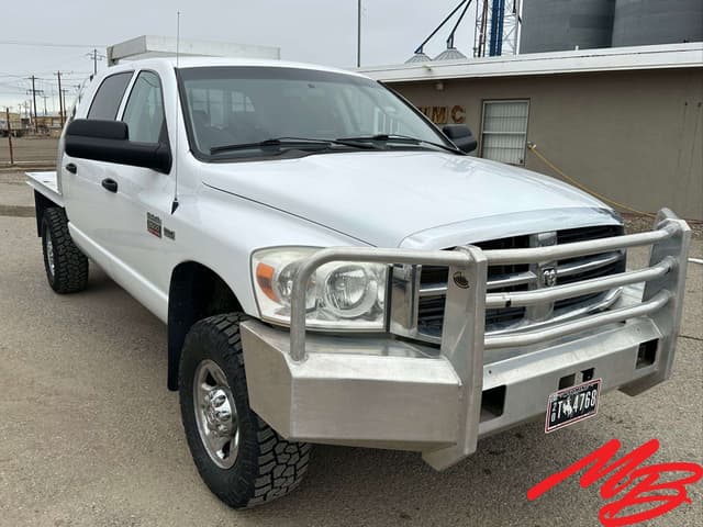 Image of Dodge Ram 2500 equipment image 2