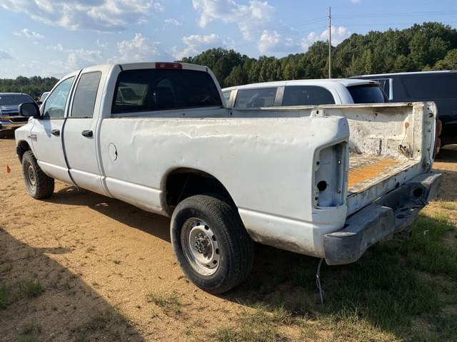 Image of Dodge Ram 2500 equipment image 1