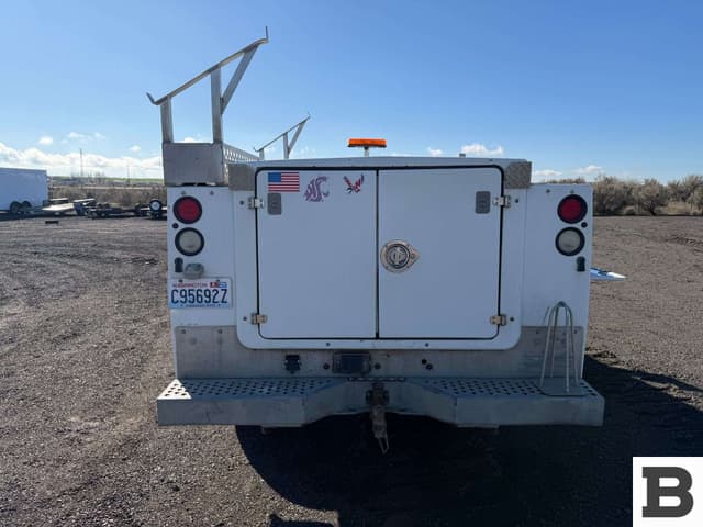 Image of Dodge Ram 2500HD equipment image 3