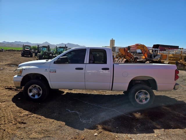 Image of Dodge Ram 2500HD equipment image 1