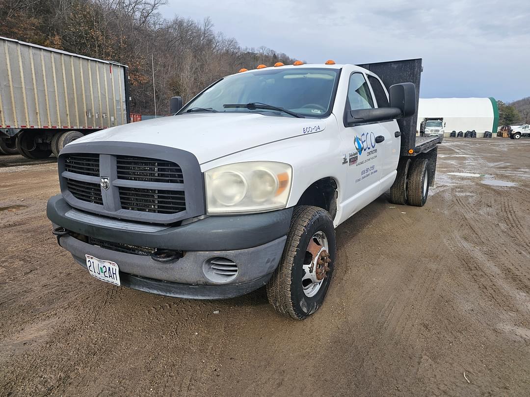 Image of Dodge Ram 3500 Primary image