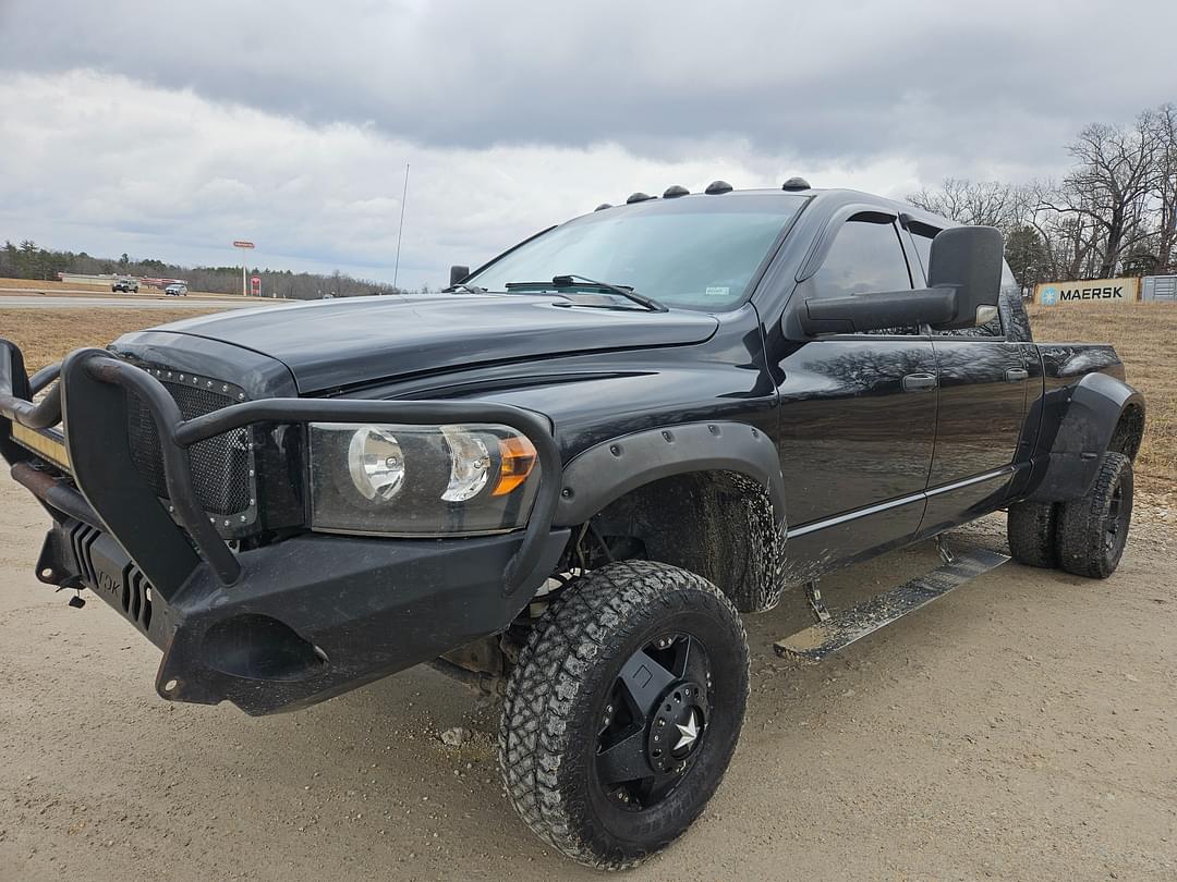 Image of Dodge Ram 3500 Primary image