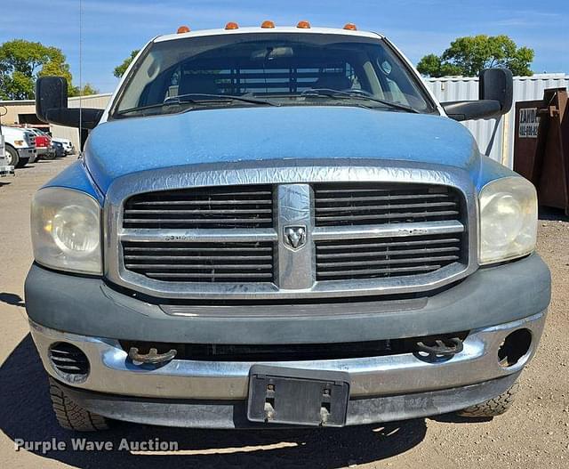 Image of Dodge Ram 3500HD equipment image 1