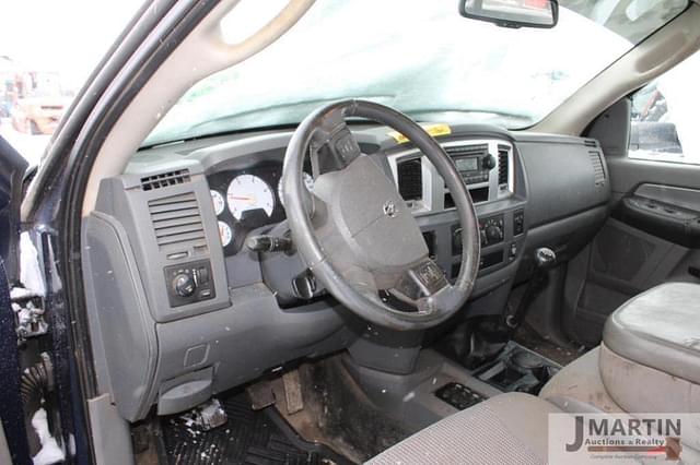 Image of Dodge Ram 5500 equipment image 4