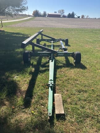 Image of E-Z Trail 680 equipment image 1