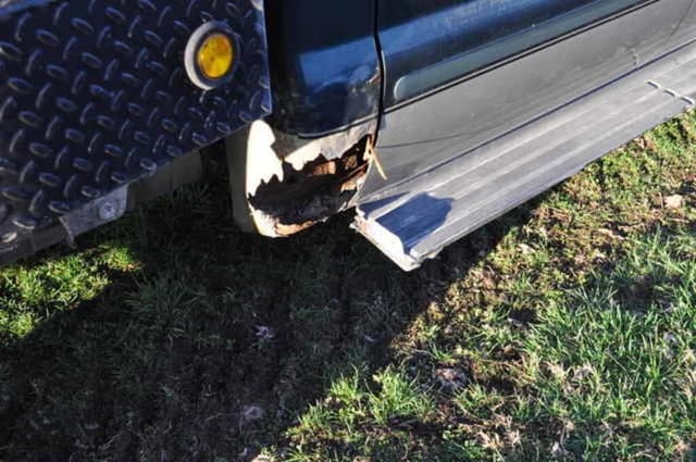 Image of Ford F-250 equipment image 4