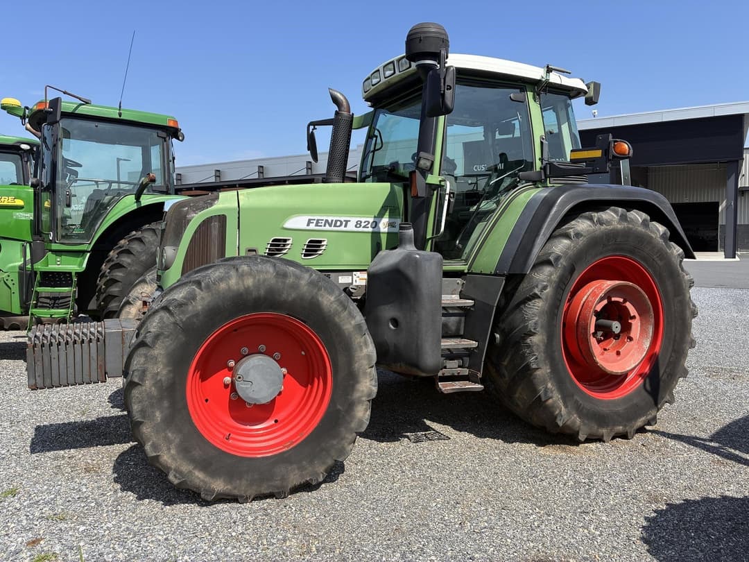 Image of Fendt 820 Vario Primary image