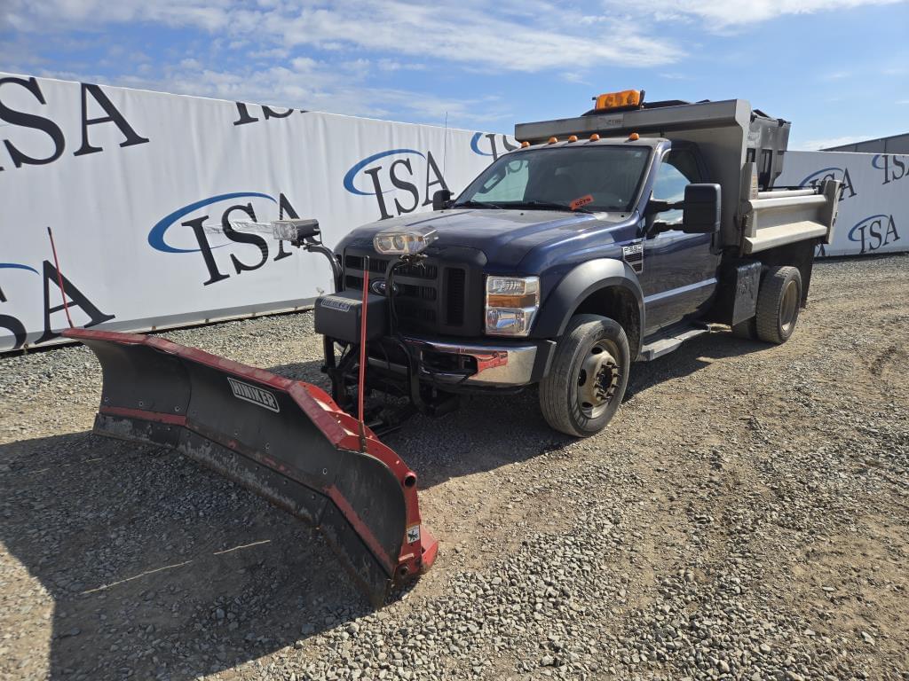 Image of Ford F-550 Primary image