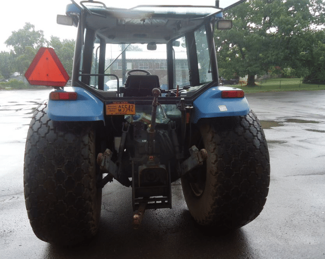 Image of Ford 6635 equipment image 2