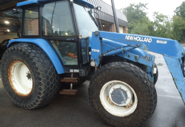 Image of Ford 6635 equipment image 4