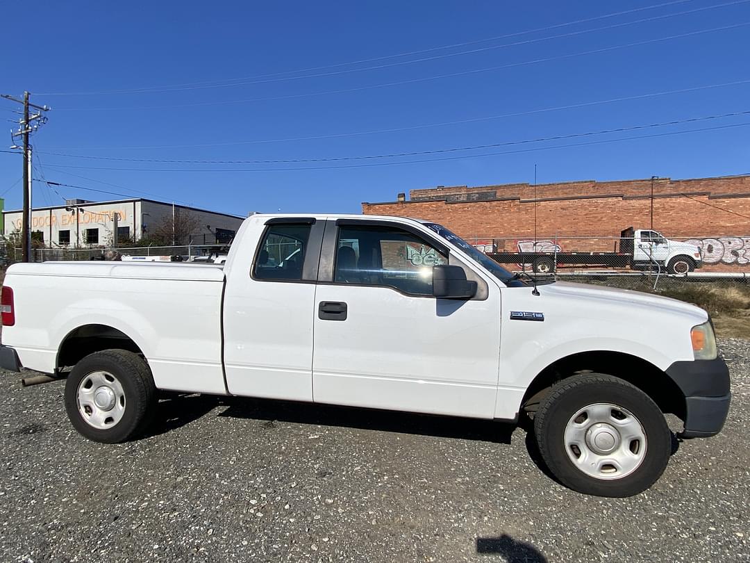 Image of Ford F-150 Primary image