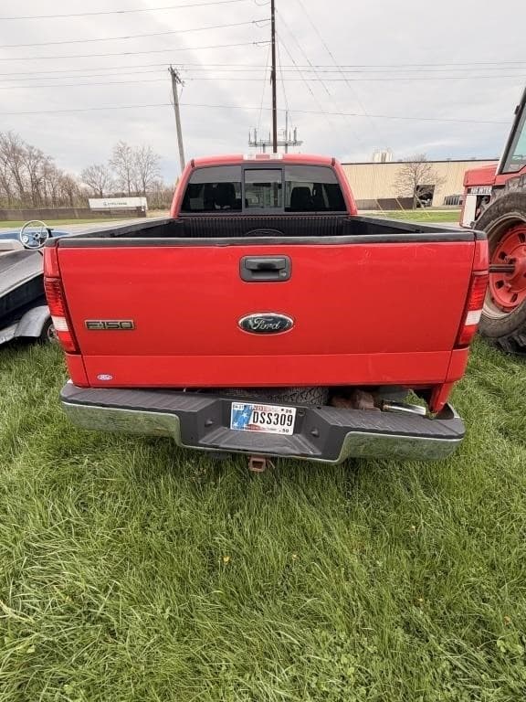 Image of Ford F-150 equipment image 4