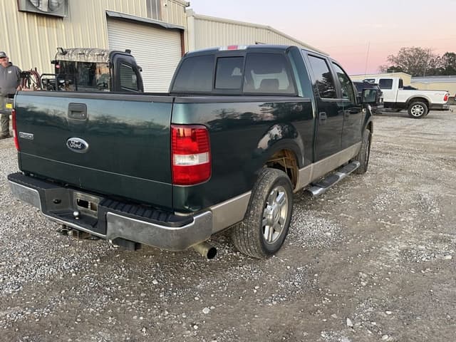 Image of Ford F-150 equipment image 3