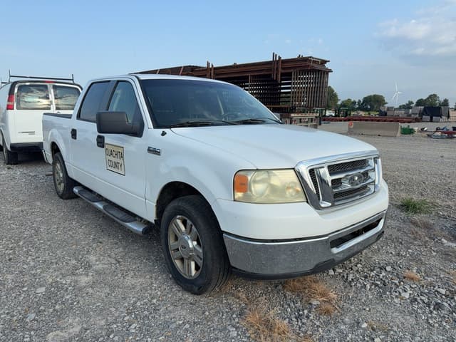 Image of Ford F-150 equipment image 2