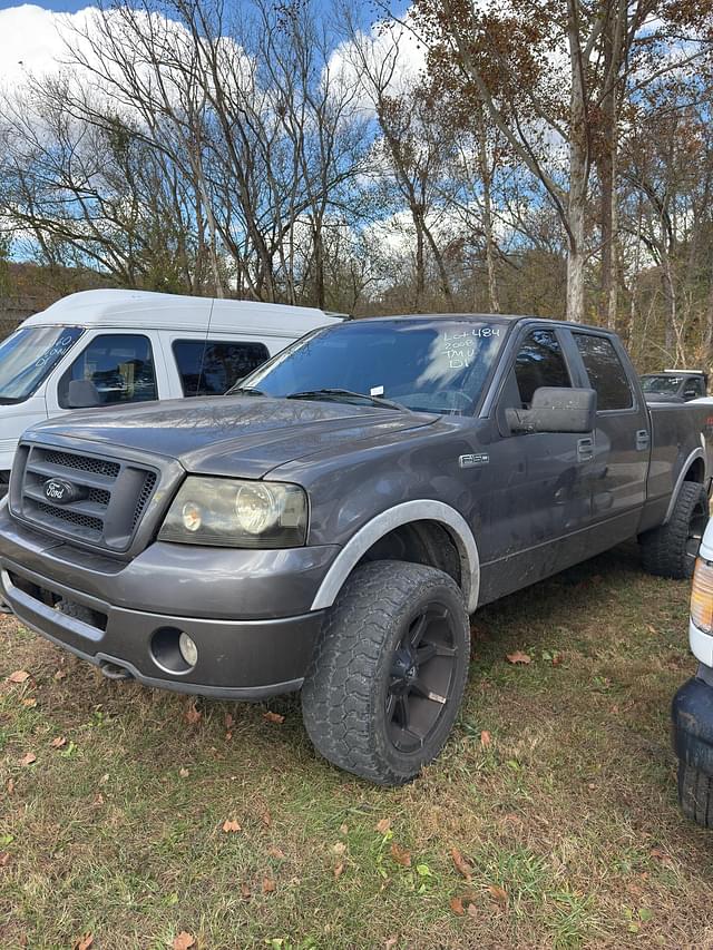 Image of Ford F-150 equipment image 4