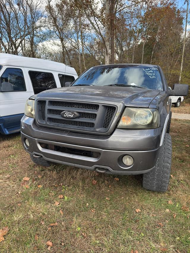 Image of Ford F-150 equipment image 3