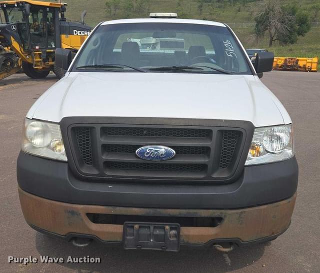 Image of Ford F-150 equipment image 1