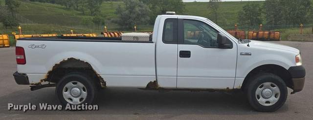 Image of Ford F-150 equipment image 3