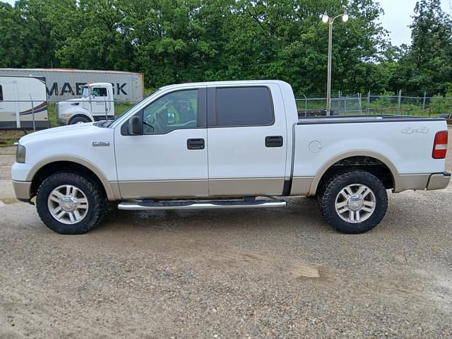 Image of Ford F-150 equipment image 2