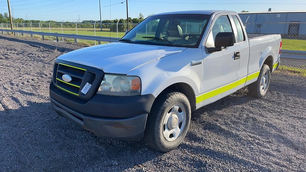 Image of Ford F-150 Primary image
