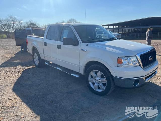 Image of Ford F-150 equipment image 1