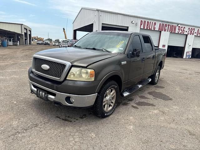 Image of Ford F-150 equipment image 1