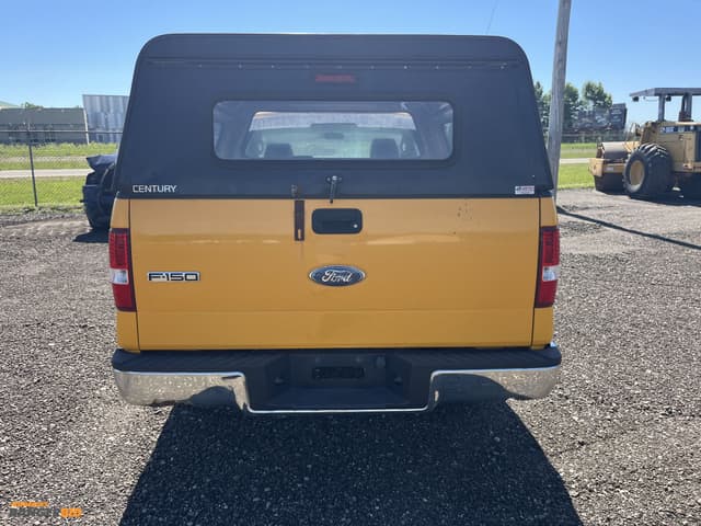 Image of Ford F-150 equipment image 3