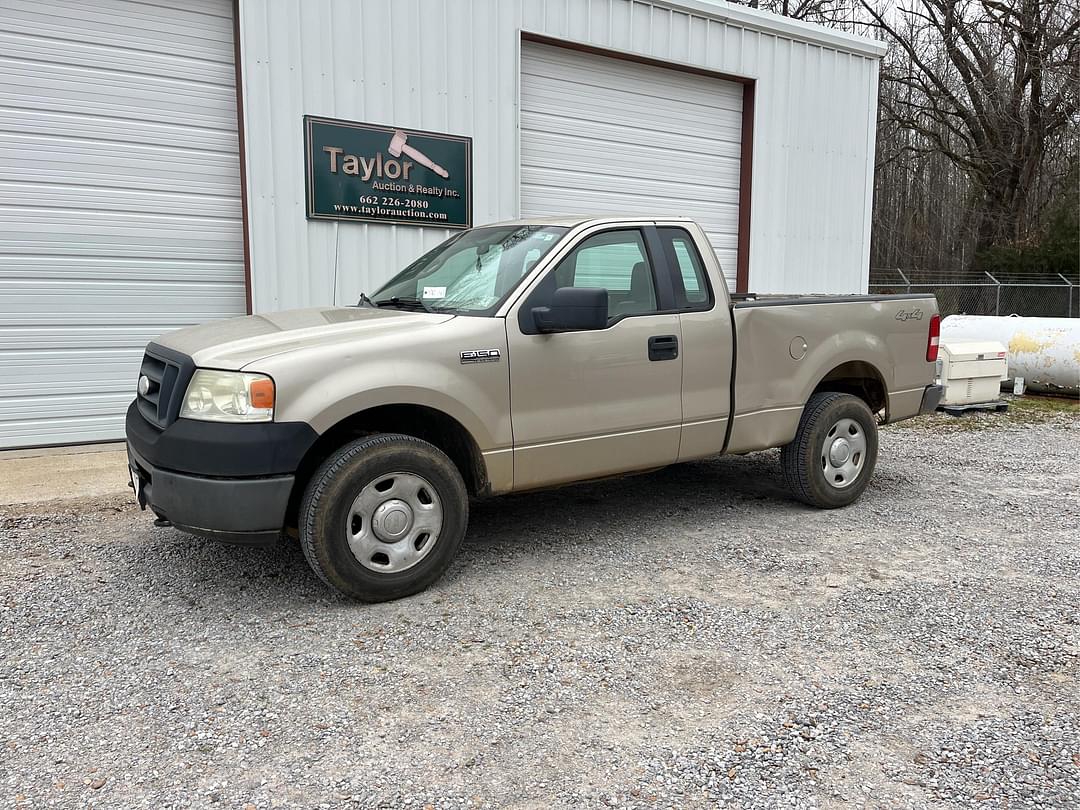 Image of Ford F-150 Primary image