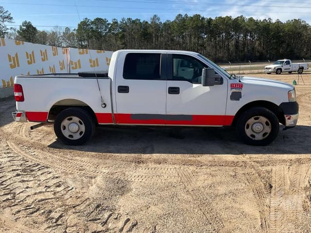 Image of Ford F-150 equipment image 3