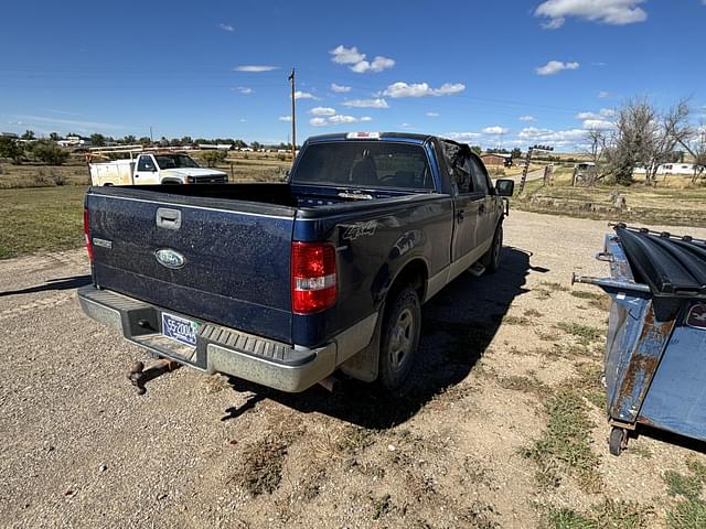 Image of Ford F-150 equipment image 1